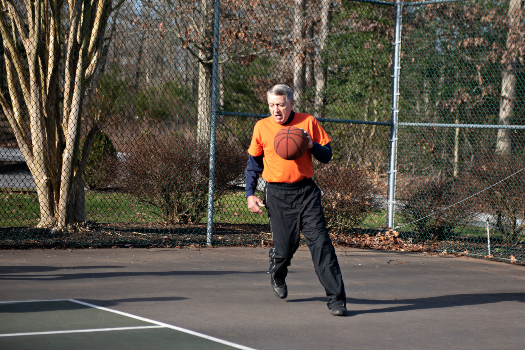 010321_nws_50hoopsclub